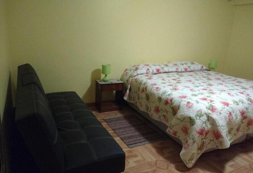 פנסיון Tierra Nueva