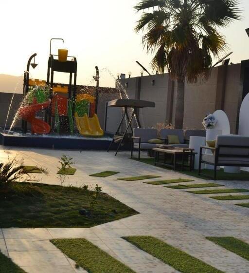 אתר נופש شاليهات ميرامار مكة الحسينية