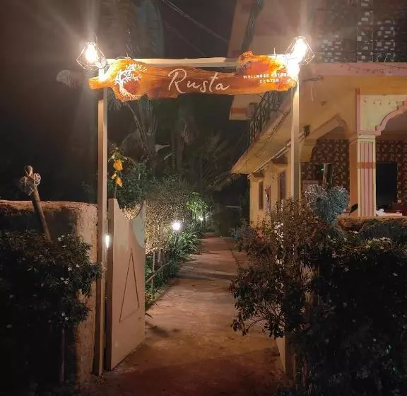 リゾートホテル Rusta Wellness And Retreat Center