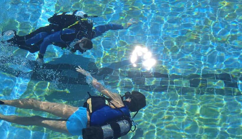 אתר נופש Szentesi Sport és üdülőközpont