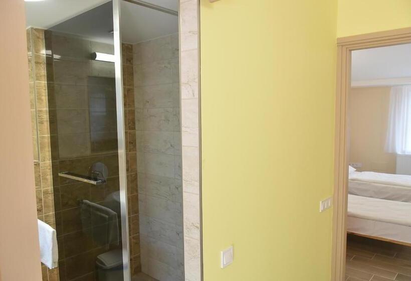 אתר נופש Szentesi Sport és üdülőközpont