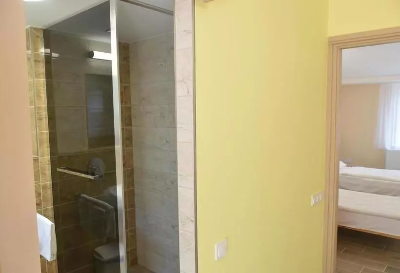 Lomakeskus Szentesi Sport és üdülőközpont