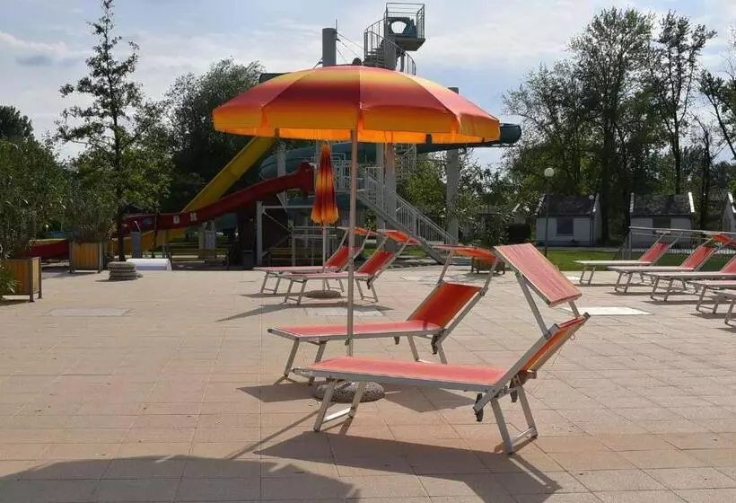 Lomakeskus Szentesi Sport és üdülőközpont