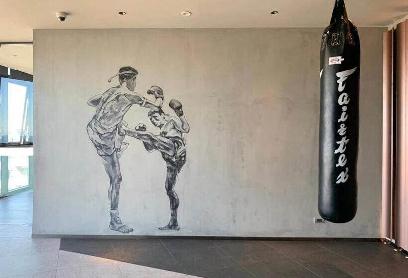 502 Edge芭提雅市中心25楼高层海景服务公寓，芭提雅海湾景观，近沙滩，步行街，购物中心