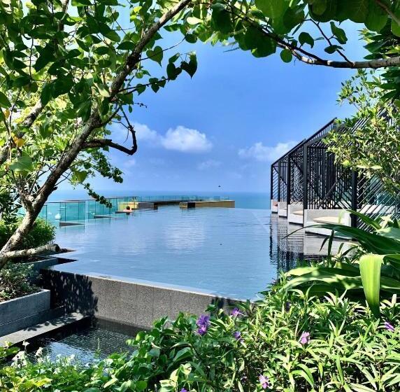 502 Edge芭提雅市中心25楼高层海景服务公寓，芭提雅海湾景观，近沙滩，步行街，购物中心