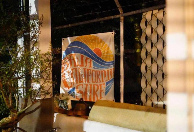 Aloha Surf Hostel