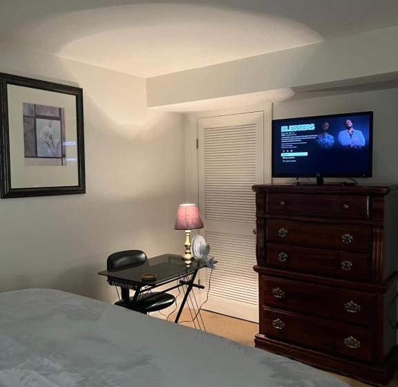 ベッドアンドブレックファースト Atkins Investments Inc. Swanhaven