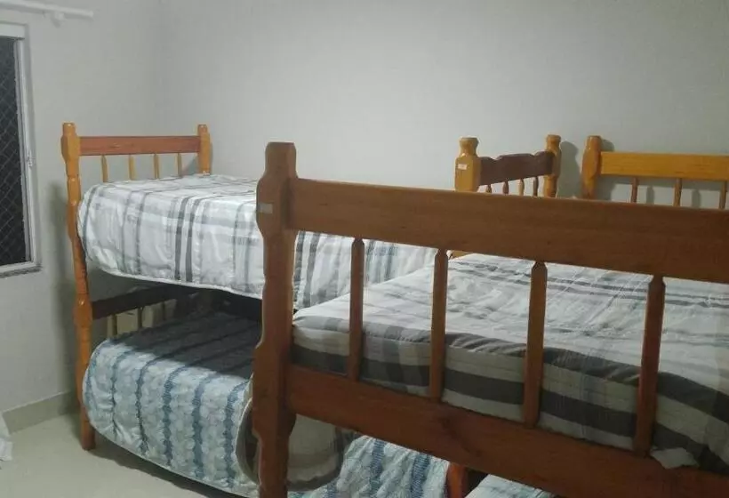 ベッドアンドブレックファースト Hostel In Jbj Serviços On Line E Eventos Jbj Bc