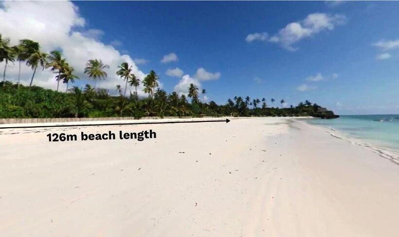 Bed and Breakfast Fully Private Villa 390sqm Zero Minutes To Beach 3 Star Serviced