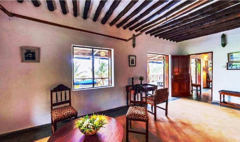 Bed and Breakfast Fully Private Villa 390sqm Zero Minutes To Beach 3 Star Serviced