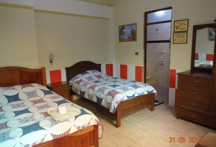 هتل Hostal Familiar Fg