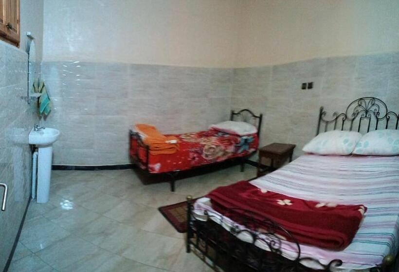 Отель Hôtel Essalam