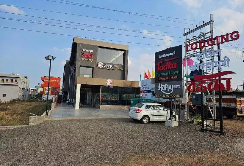 ホテル Happy Stay Kolhapur 2 Km From Kolhapur Airport