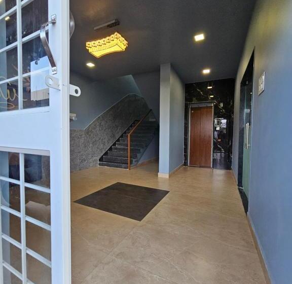 Hotel Happy Stay Kolhapur 2 Km From Kolhapur Airport