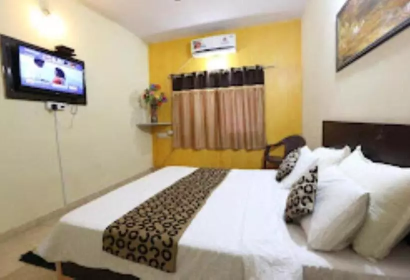 هتل Mahashakti,rajkot