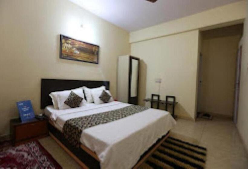 Hotel Mahashakti,rajkot