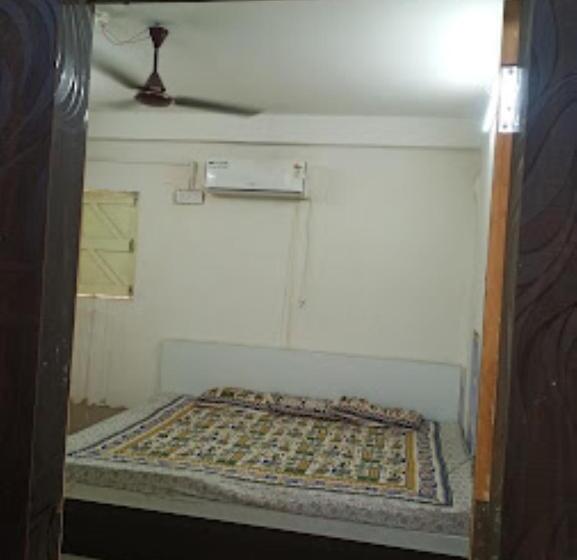 酒店 Om Sai, Anuppur