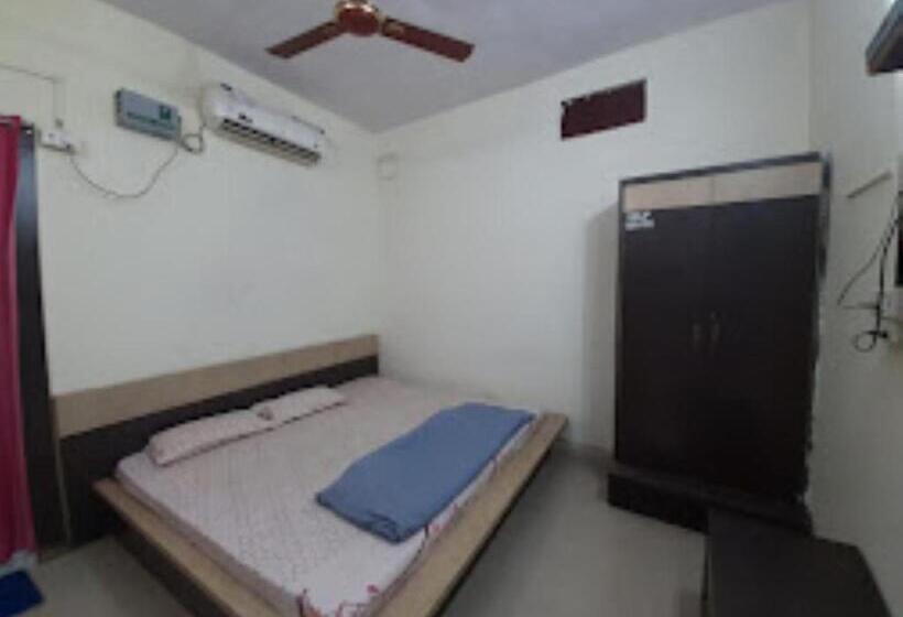 酒店 Om Sai, Anuppur