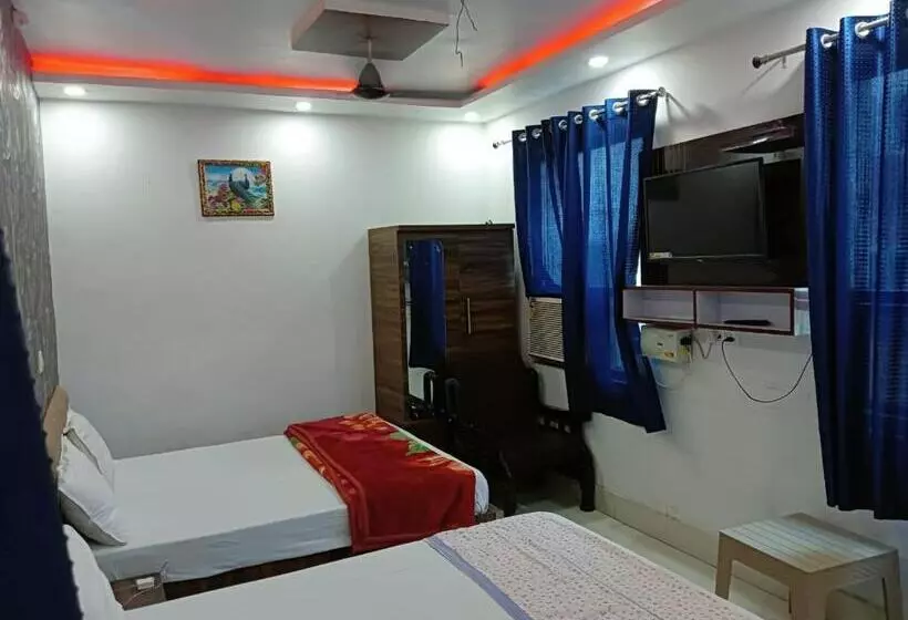 ホテル Pancham Palace