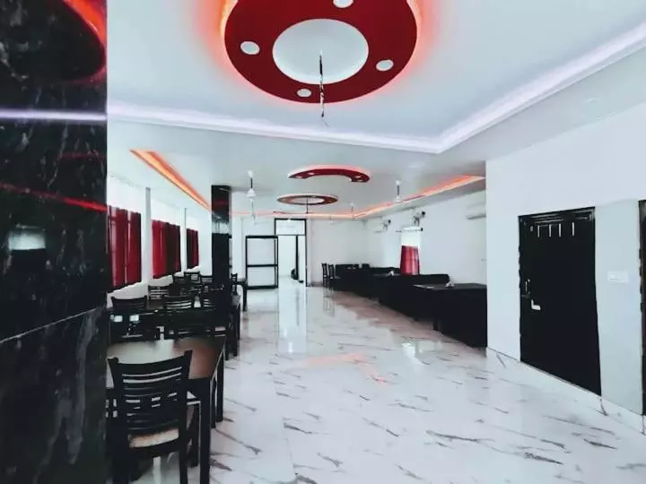 ホテル Pancham Palace