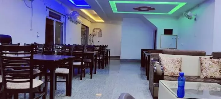 ホテル Pancham Palace