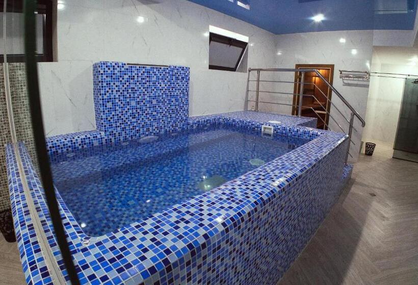 هتل Shymkent Park