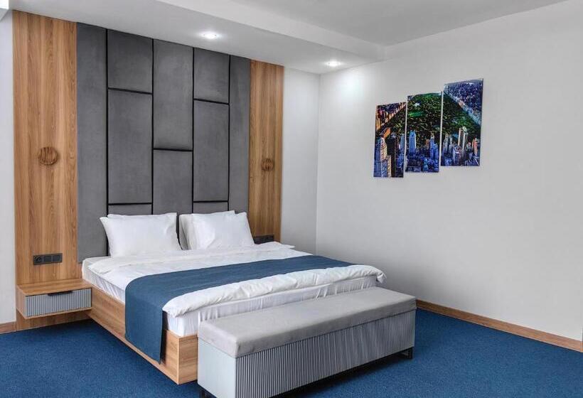 هتل Shymkent Park