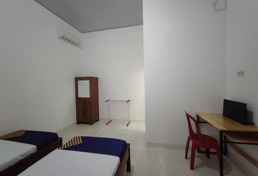 בית מלון כפרי Spot On 93350 Alnasya Syariah