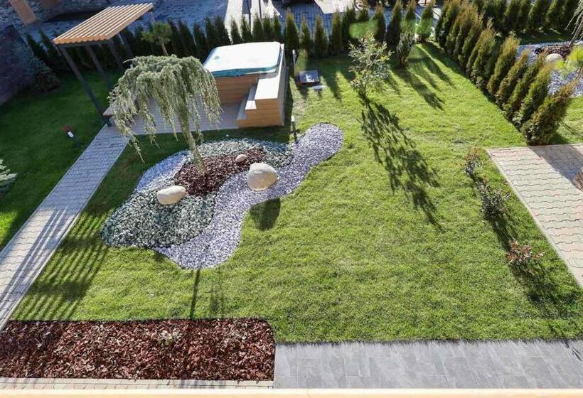 ペンション къща за гости лиственица 2