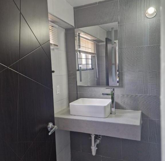 پانسیون Boonoonoonous