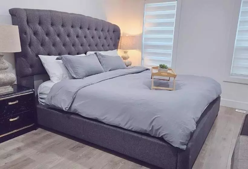 ペンション Beautiful Private King Room , Surrey