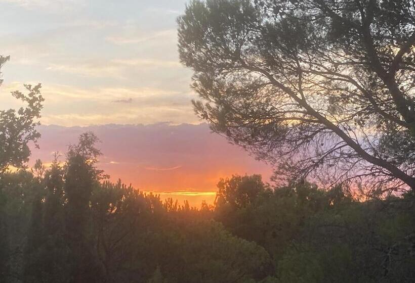 ペンション Eden Rochegude