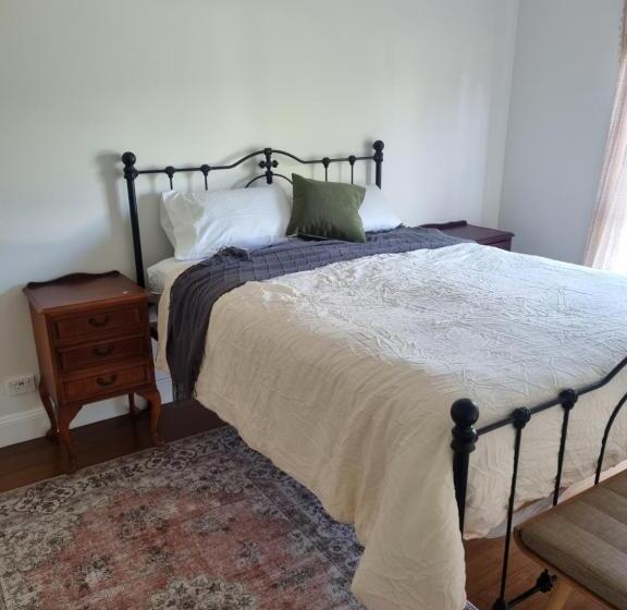 펜션 Greenhills Guesthouse