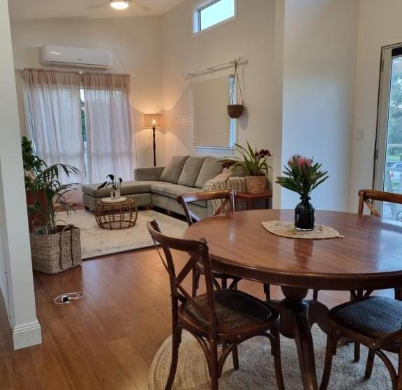 펜션 Greenhills Guesthouse