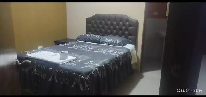 پانسیون Hostal Llaut