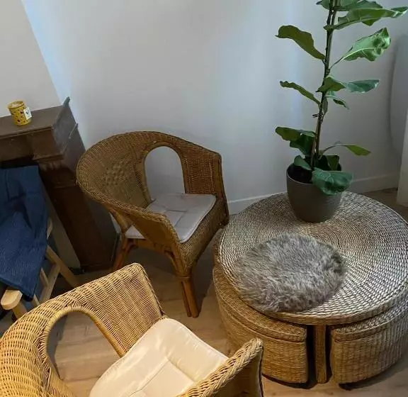 Majatalo La Suite Du Docteur Privey   Free & Secure Park Bike