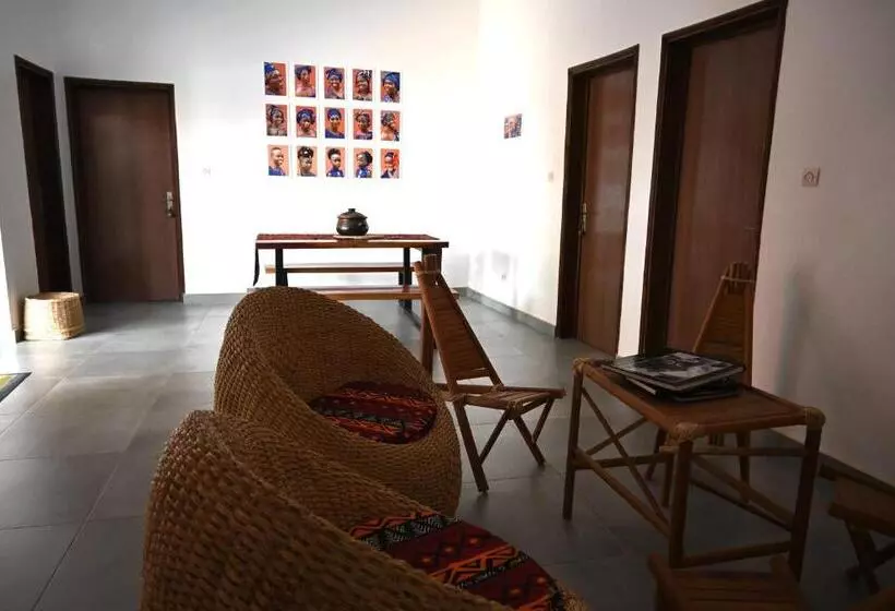 پانسیون Les Amazones Rouges Maison Moderne Et Chaleureuse