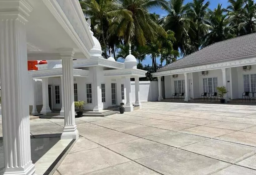 Majatalo Savannah Guest House