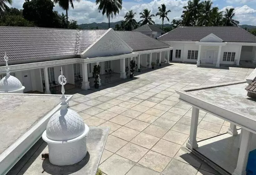 Majatalo Savannah Guest House
