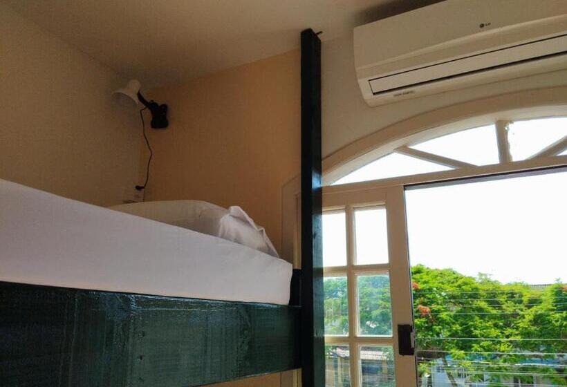 Santa Catarina Hostel