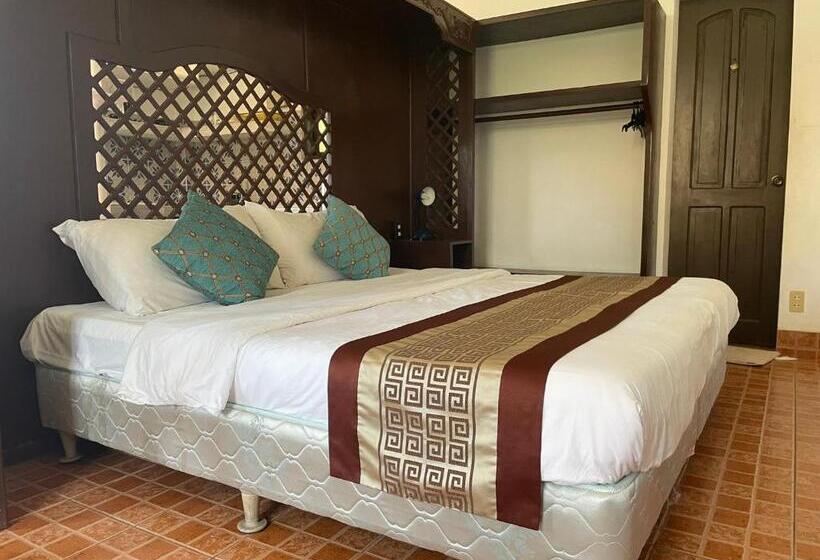 Villa Apolonia Resort