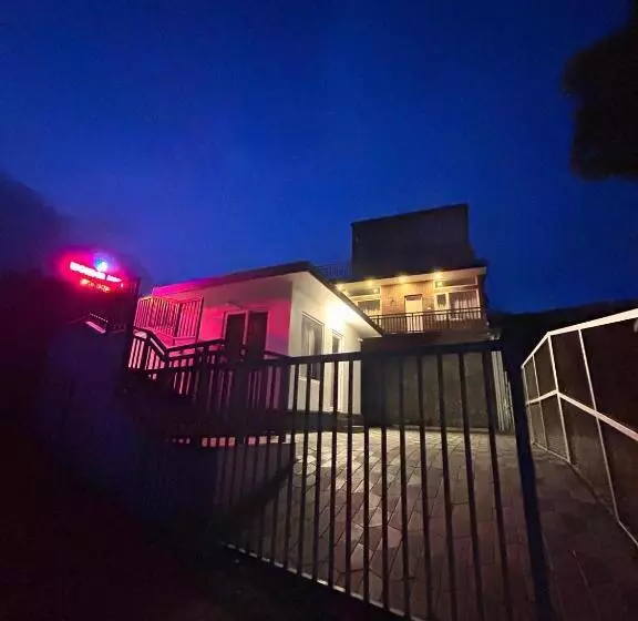 Wonder Mist Resorts