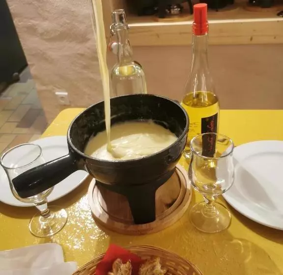 ユースホステル La Mansio De Bons