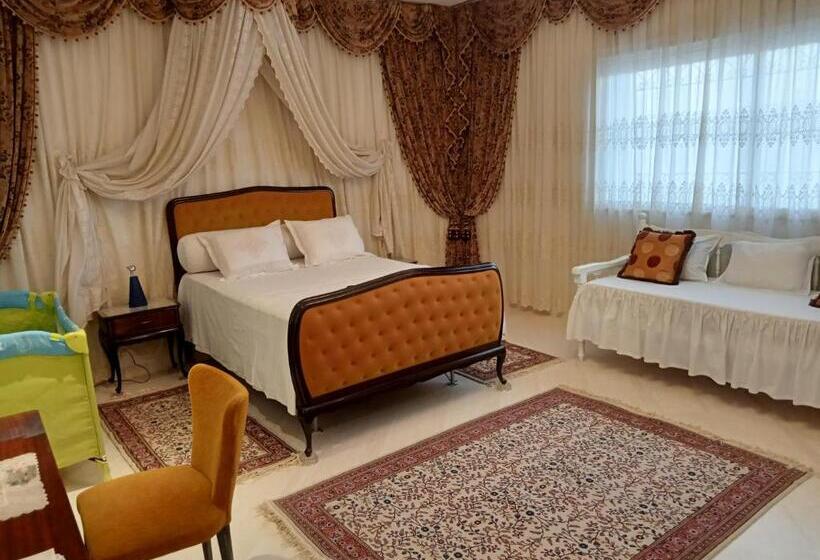 Bed and Breakfast Chez Mme Jaouida