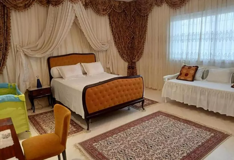Aamiaismajoitus (B&B) Chez Mme Jaouida