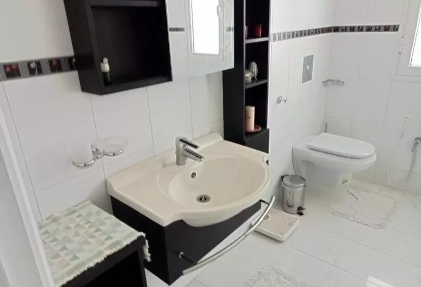 Aamiaismajoitus (B&B) Chez Mme Jaouida