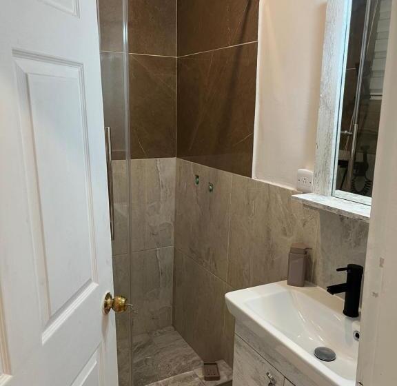 צימר Dramani Villa