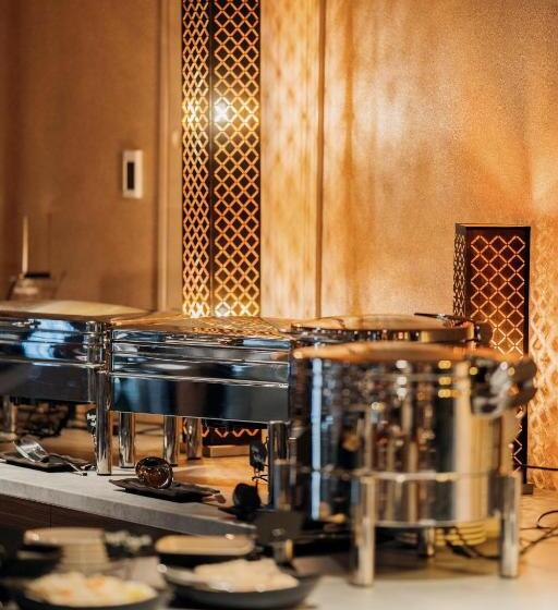 Bordűr Wellness Hotel Superior és Szőnyegmúzeum