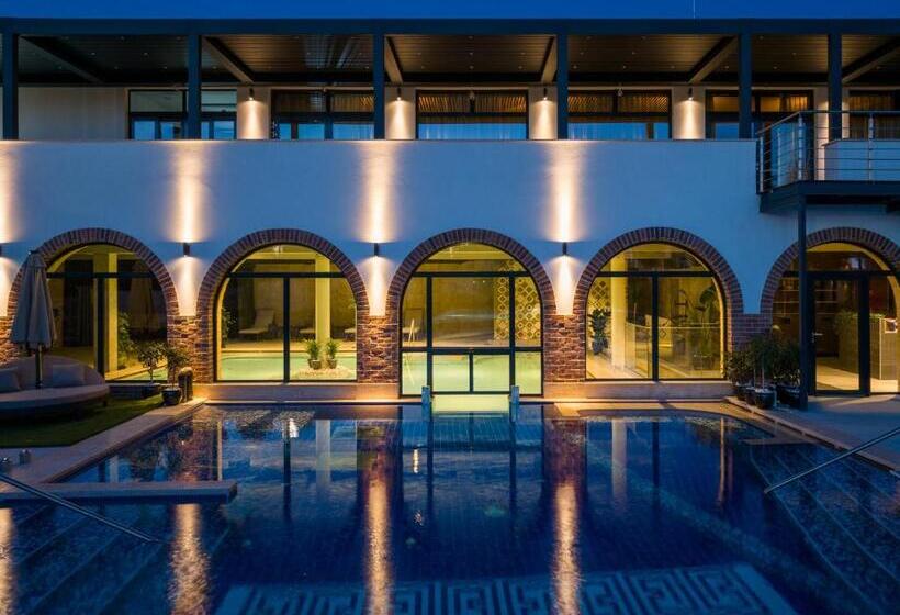 Bordűr Wellness Hotel Superior és Szőnyegmúzeum