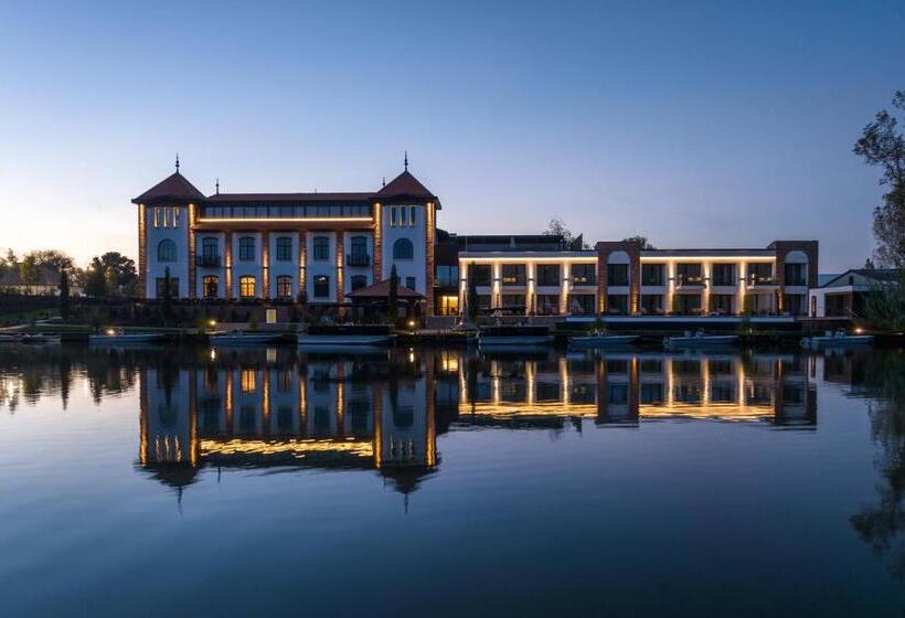 Bordűr Wellness Hotel Superior és Szőnyegmúzeum